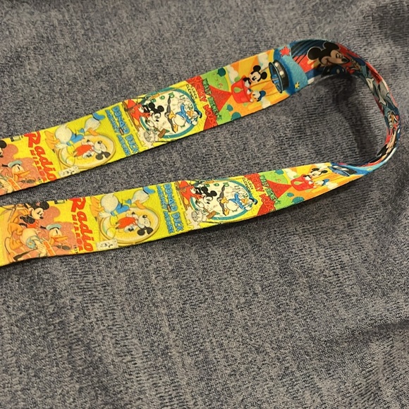 Disney Neck lanyard - Picture 3 of 4